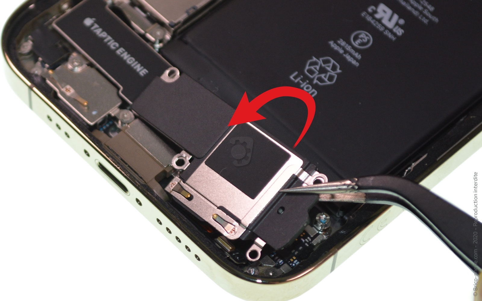 Démontage Complet sur iPhone 12 Pro photo 2