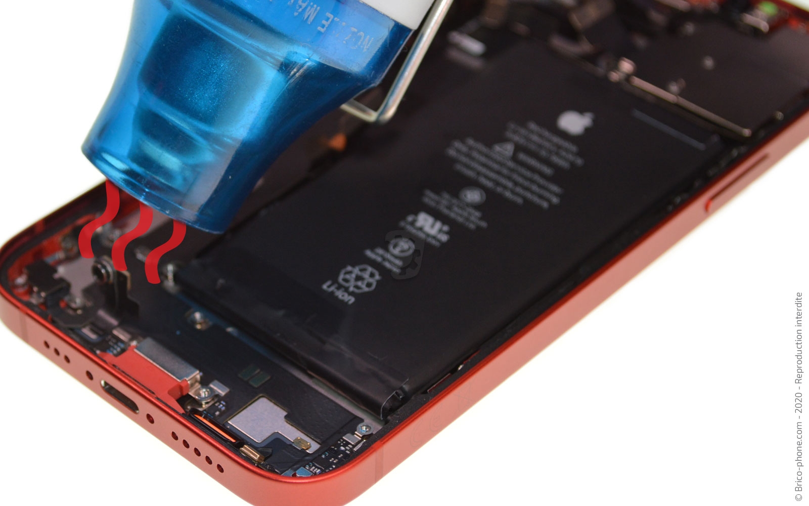 Changement du connecteur de charge sur iPhone 12 photo 1