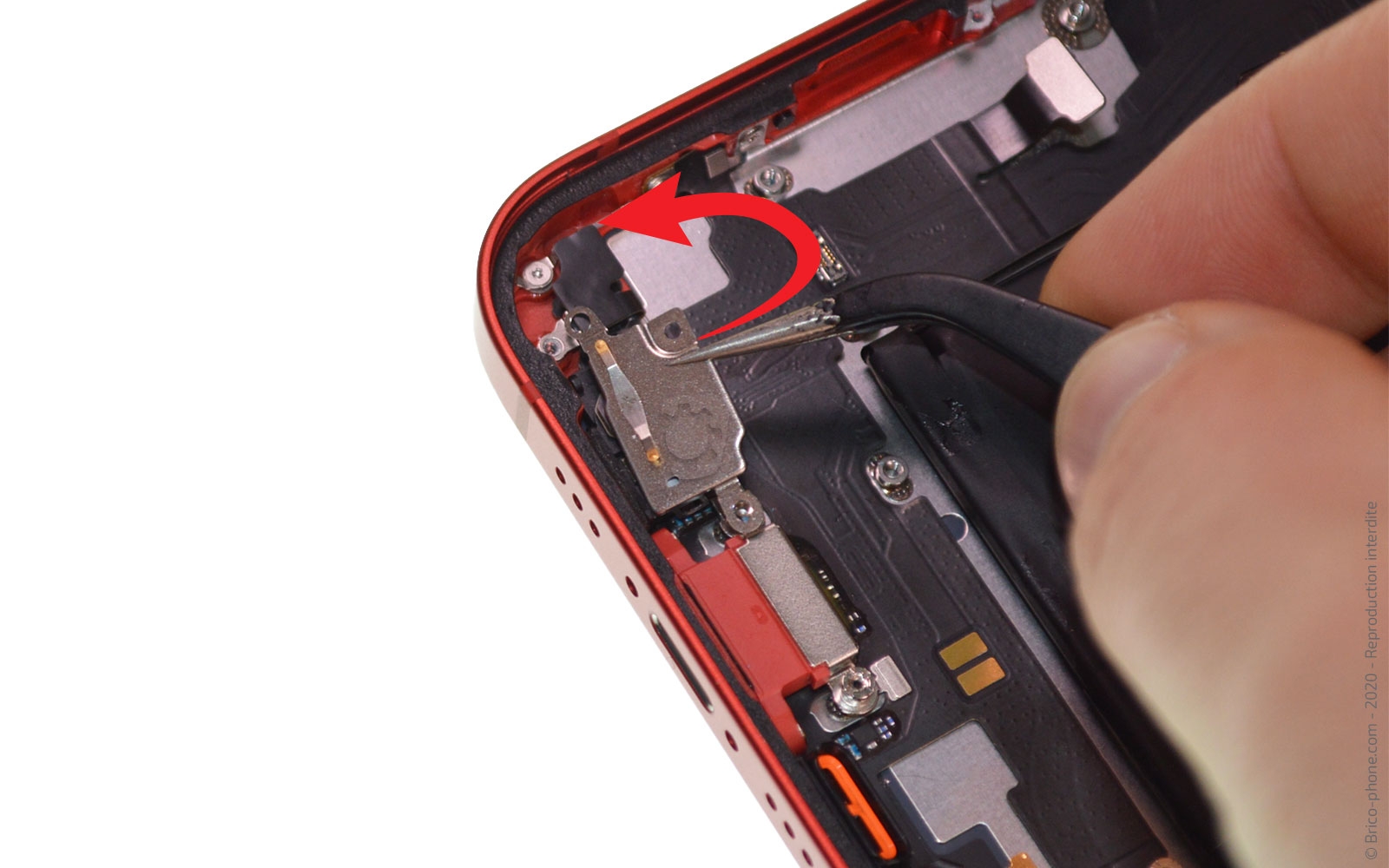 Changement du connecteur de charge sur iPhone 12 photo 2