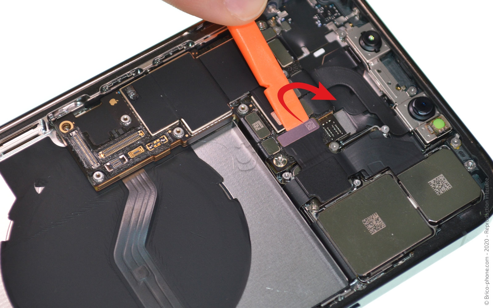 Démontage complet sur iPhone 12 Pro Max photo 1