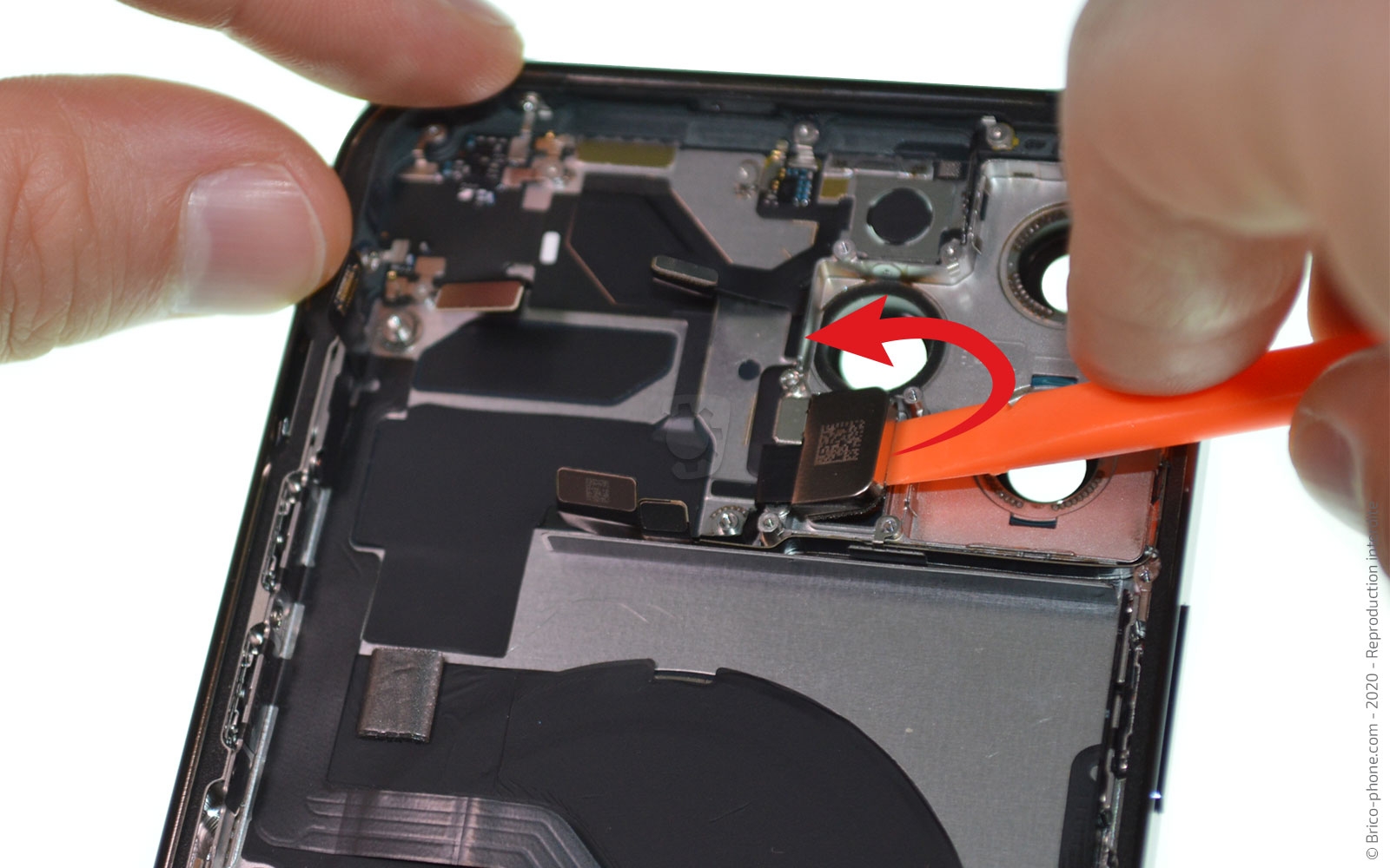 Démontage complet sur iPhone 12 Pro Max photo 3