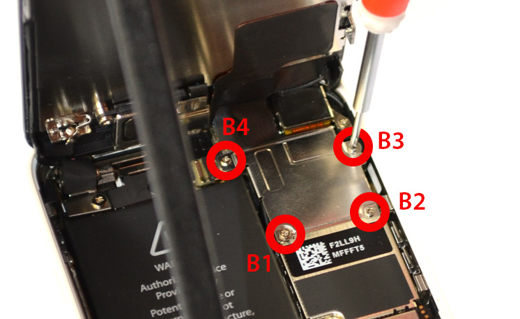 Changement du connecteur de charge sur iPhone 5C photo 1