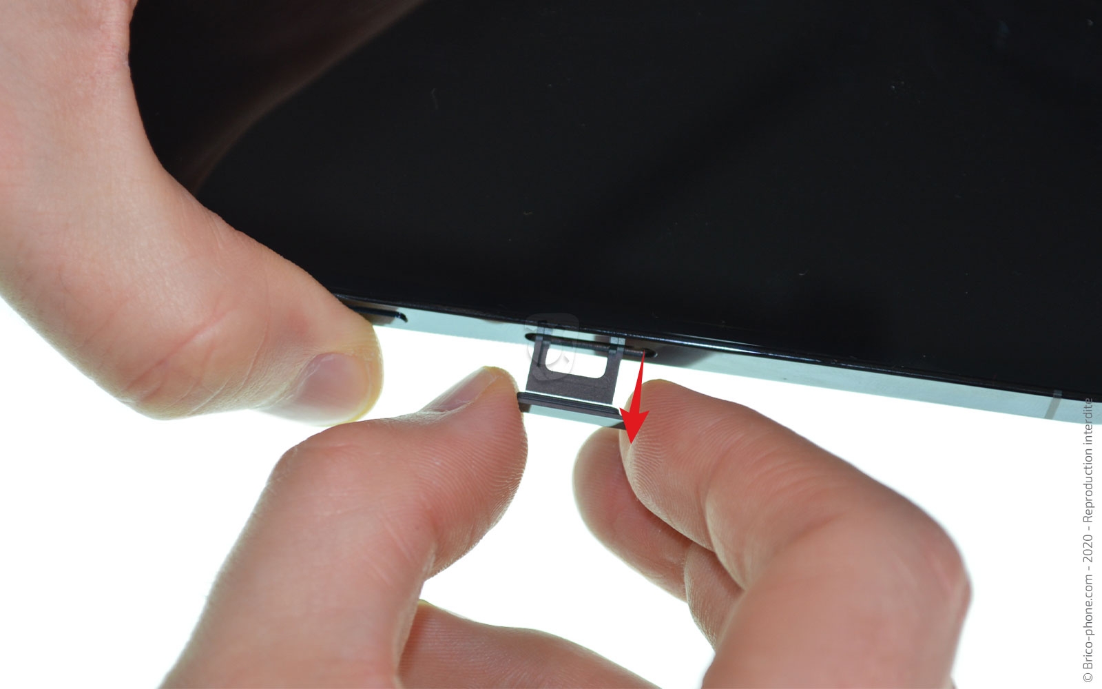 Changement du connecteur de charge sur iPhone 12 Pro Max photo 3