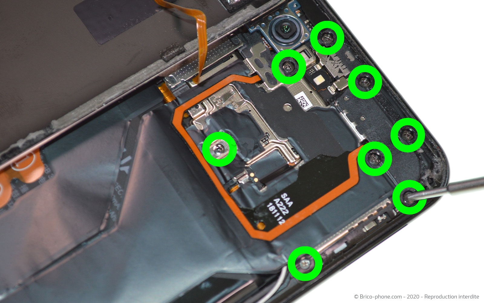 Changement d'écran (vitre + LCD) sur Honor View 20 photo 1