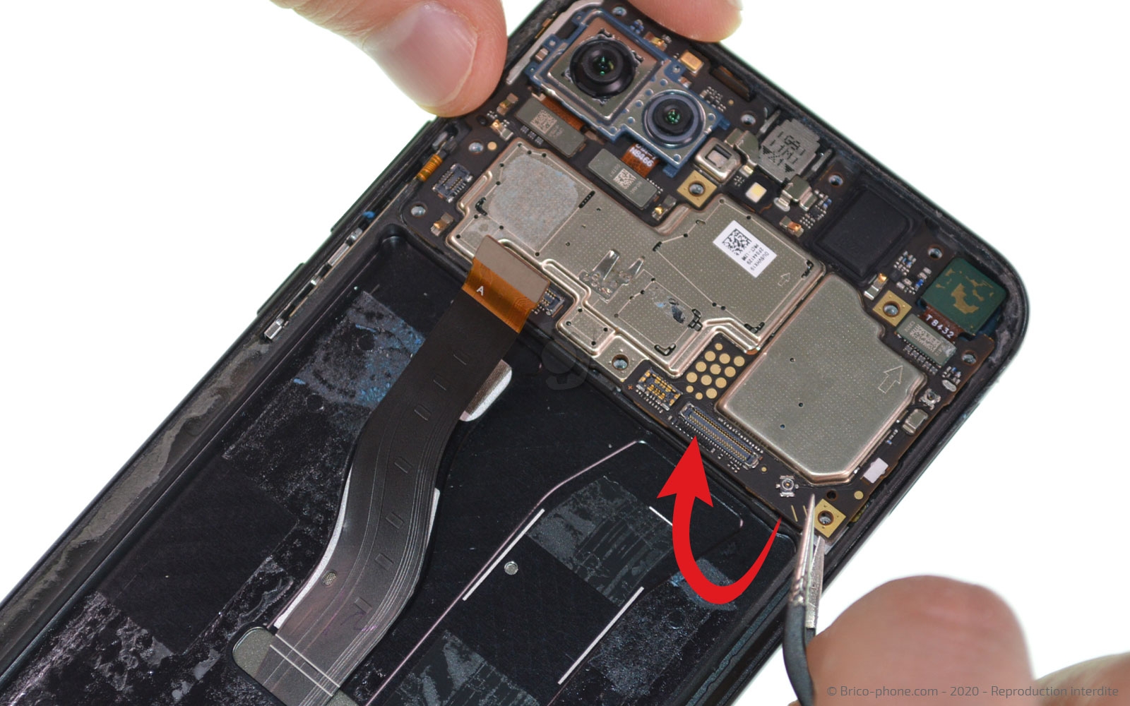 Changement du bloc écran sur Honor View 20 photo 2