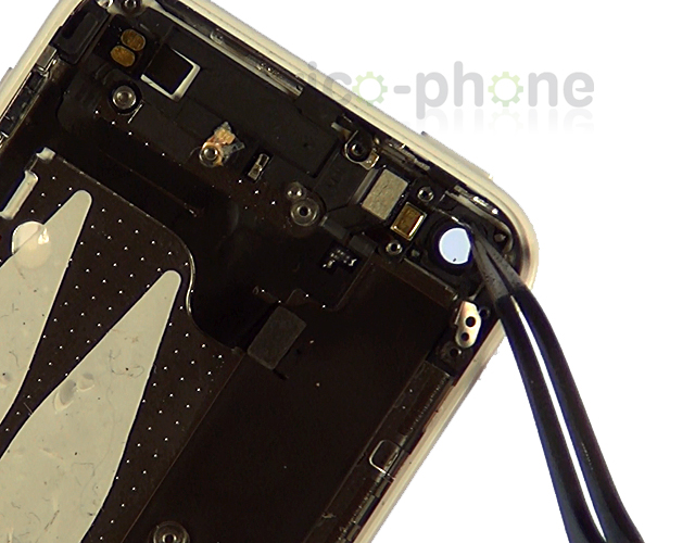 Changement de nappe bouton Power sur iPhone 5C photo 1