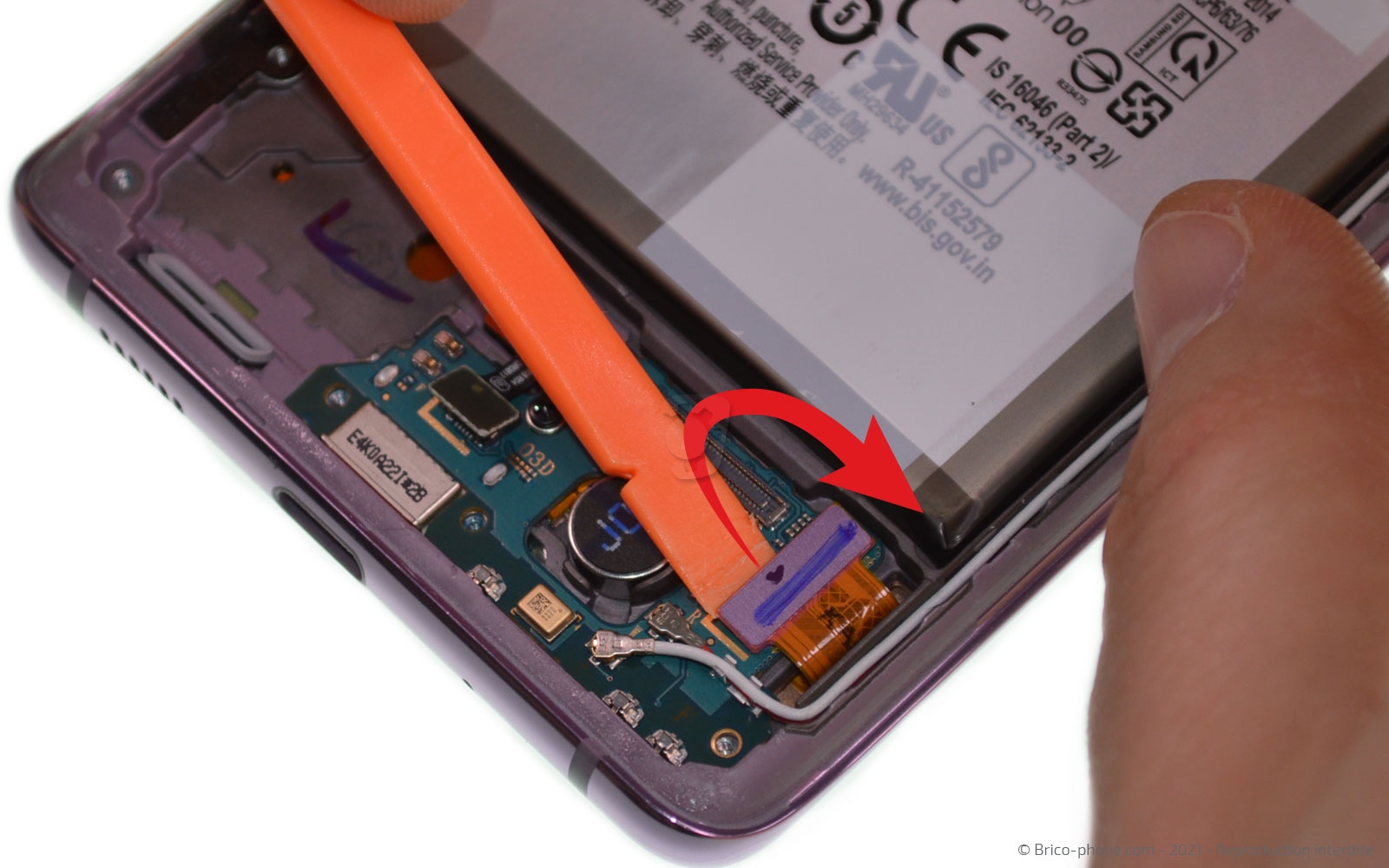 Changement du connecteur de charge sur Galaxy S20 FE photo 3