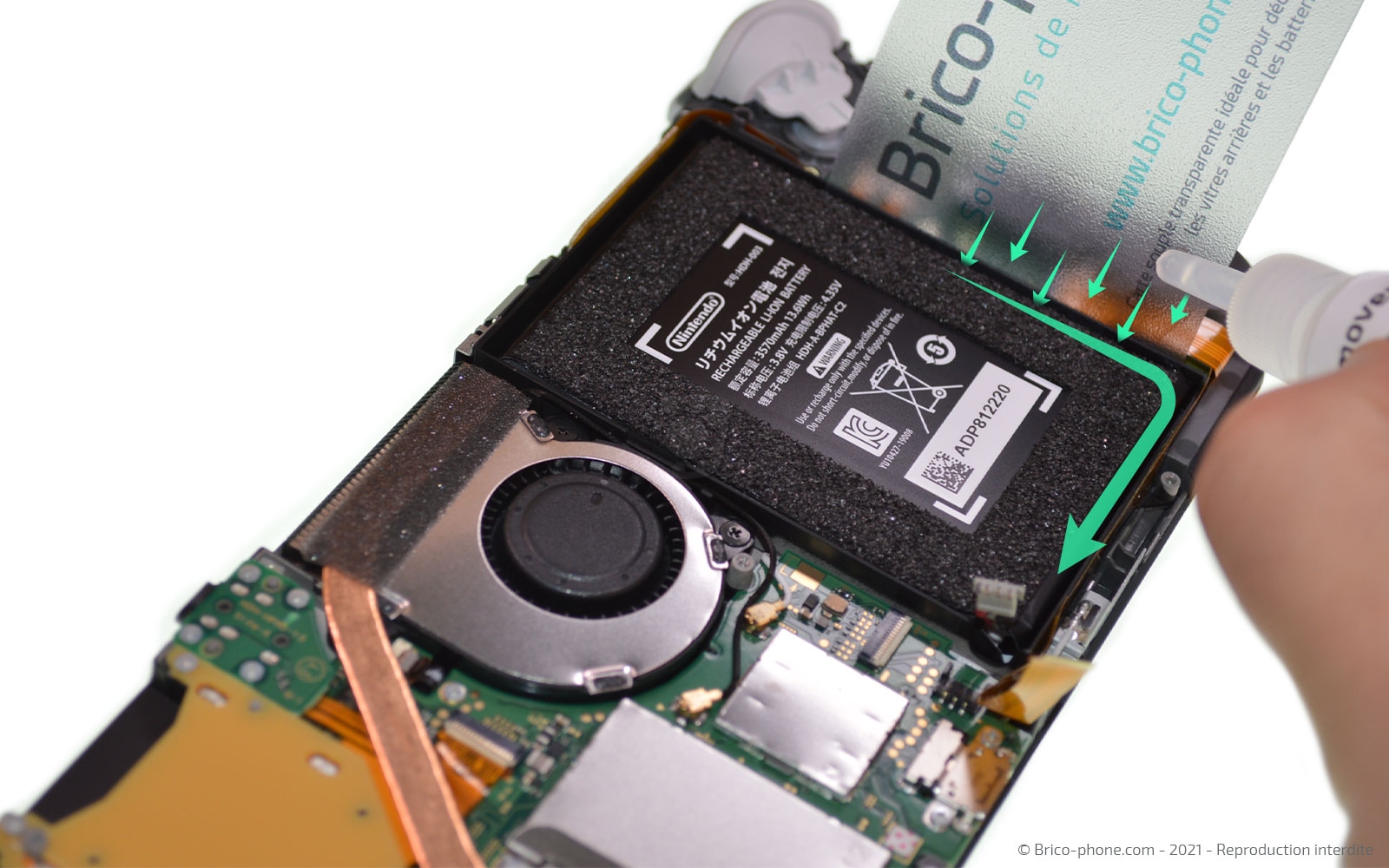 Changement de la batterie sur Switch Lite photo 2