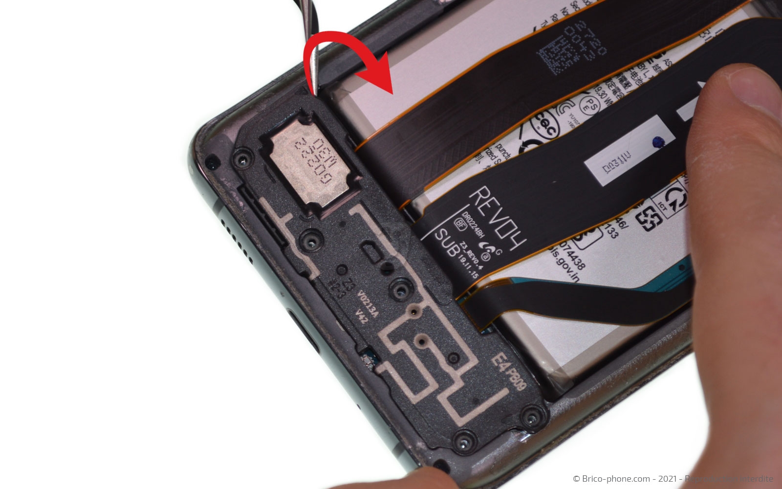 Changement du connecteur de charge sur Galaxy S20 Ultra photo 2