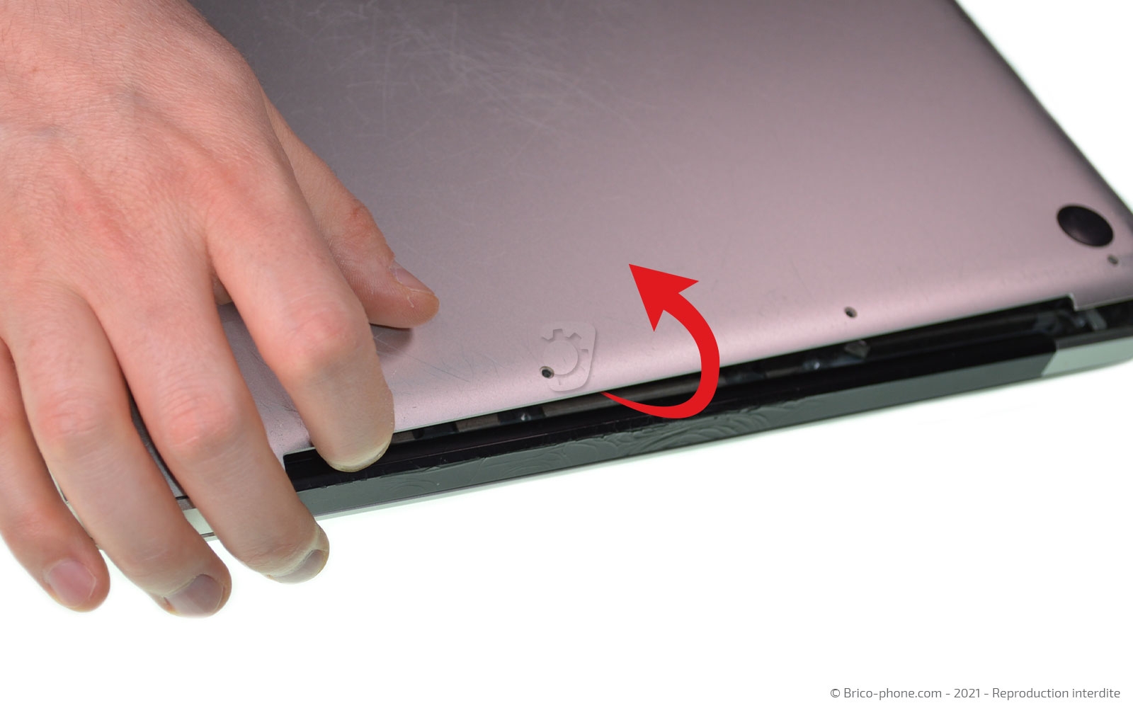 changement de batterie sur Macbook Pro 13 pouces A1278 EMC 2326 - 2009 photo 2