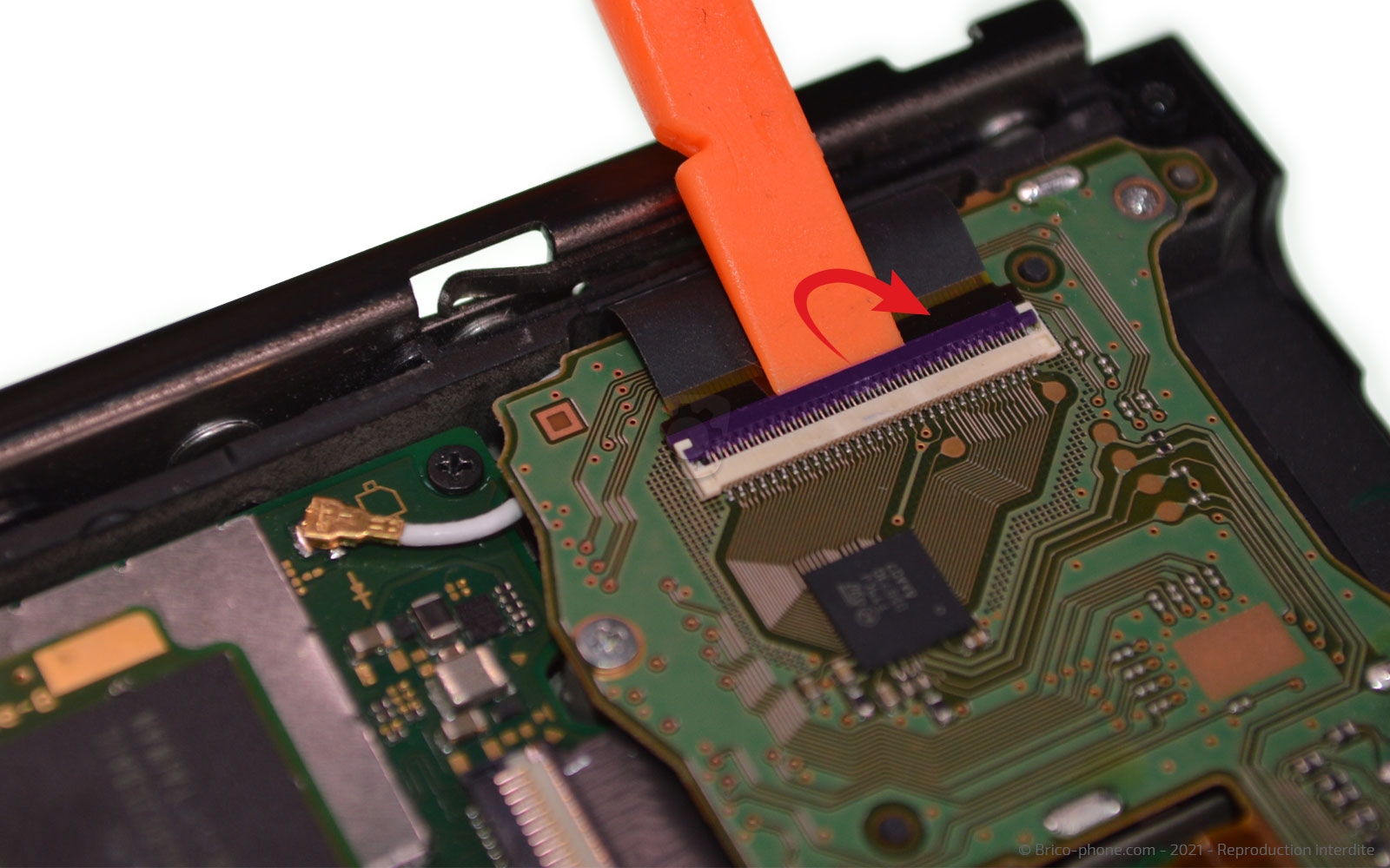 Changement de la vitre tactile ou du LCD  sur Switch photo 1