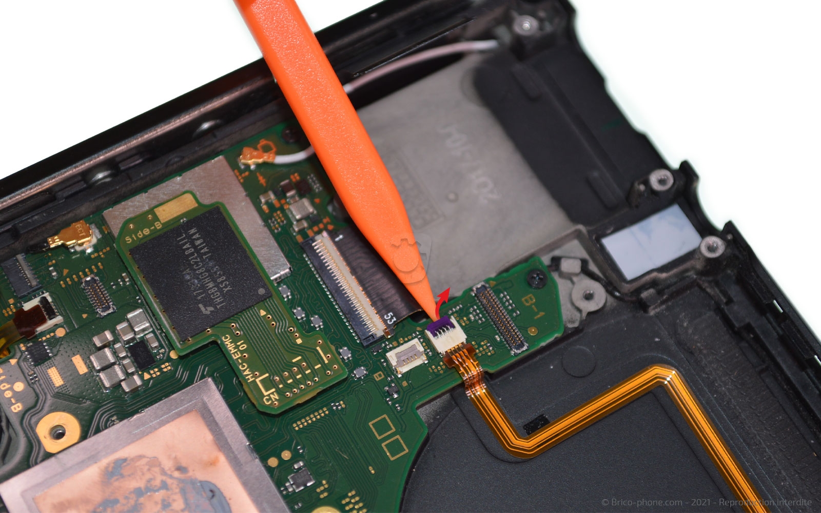 Changement de la vitre tactile ou du LCD  sur Switch photo 3