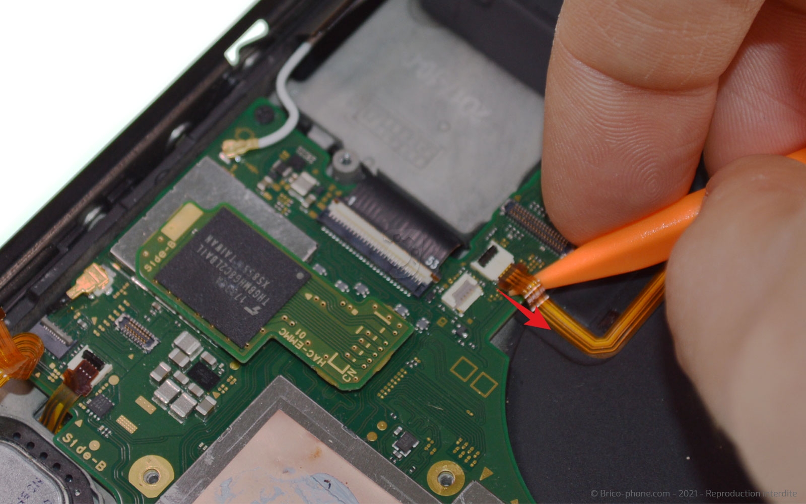 Changement de la vitre tactile ou du LCD  sur Switch photo 4