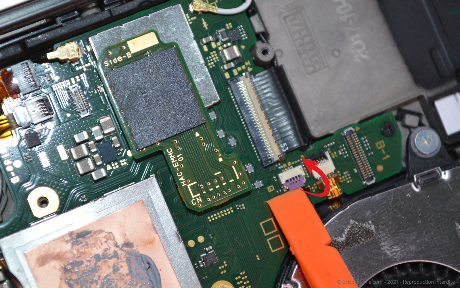 Changement de la vitre tactile ou du LCD  sur Switch photo 1