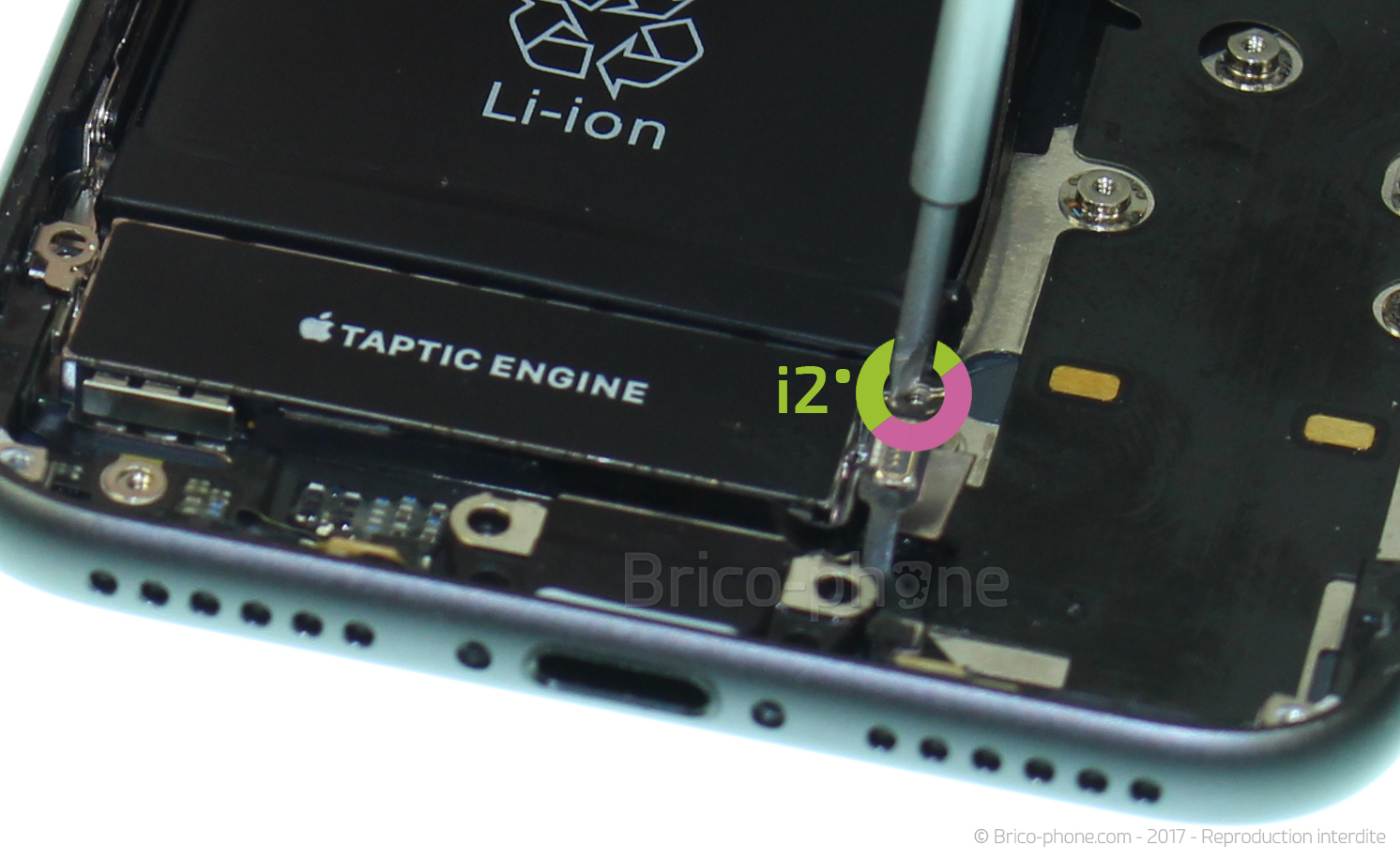 Démontage complet sur iPhone 8 photo 2