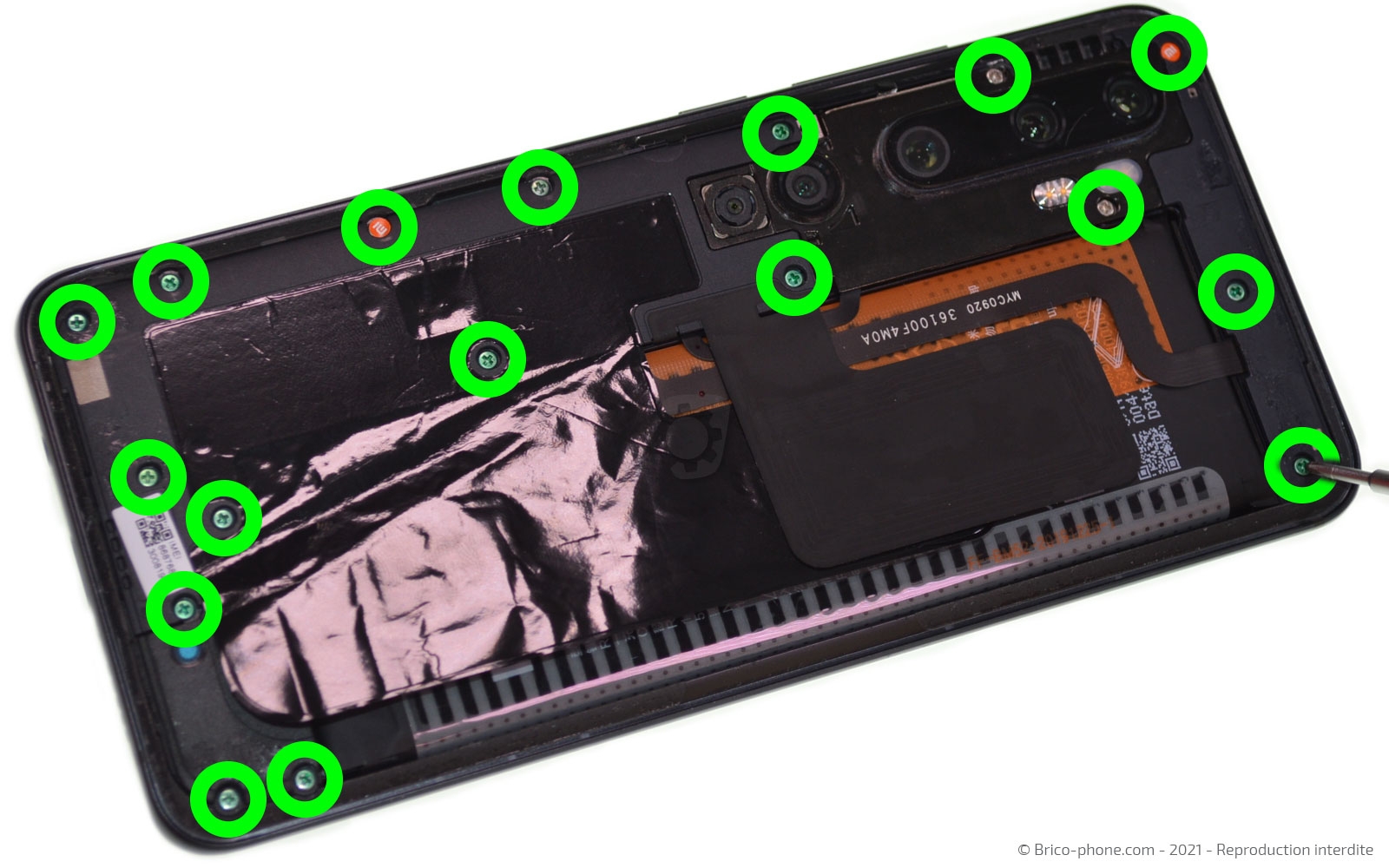 Changement de batterie sur Mi Note 10 photo 1