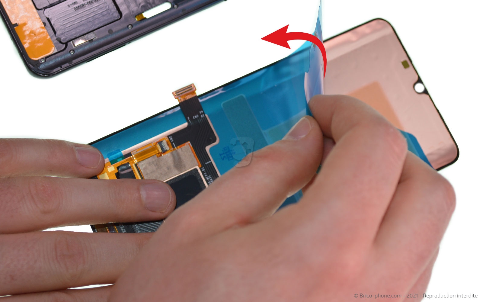 changement de l'écran (vitre et LCD) sur Mi Note 10 photo 2