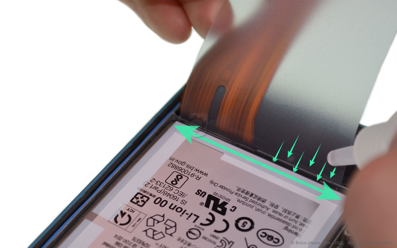 Changement de batterie sur Galaxy A52 photo 3