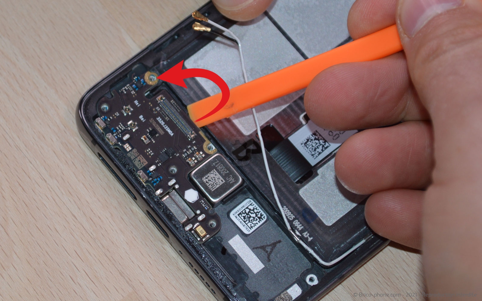 Changement du bloc écran sur Mi 10T photo 4