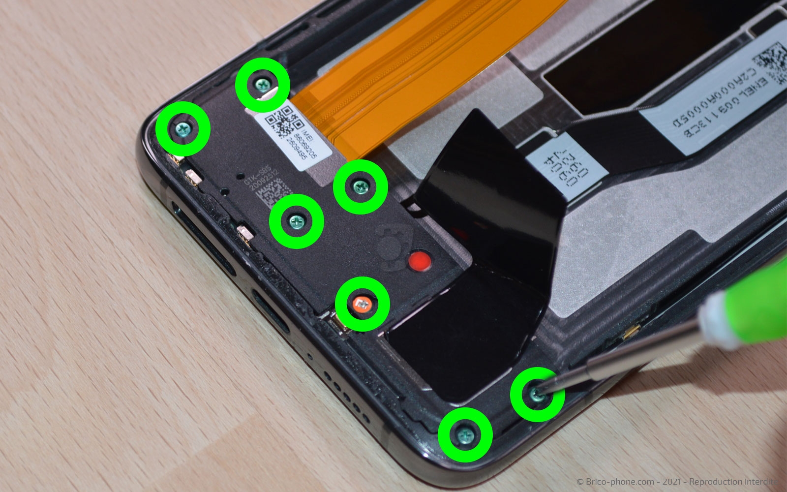 Changement du bloc écran sur Mi 10T photo 1