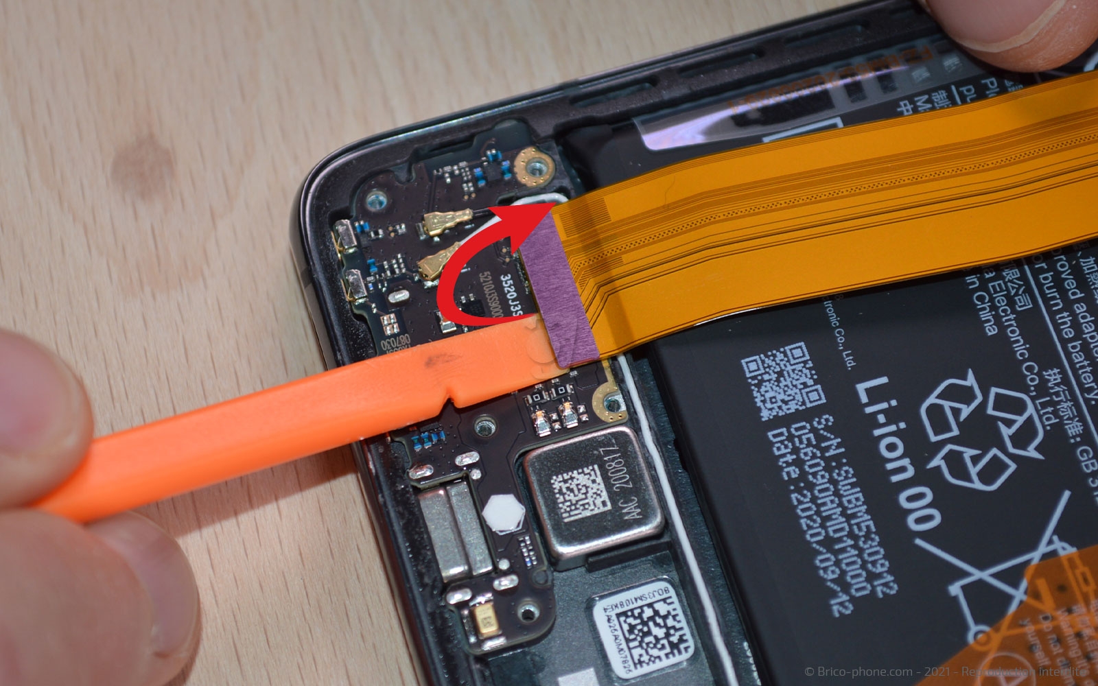 Changement du connecteur de charge sur Mi 10T photo 1