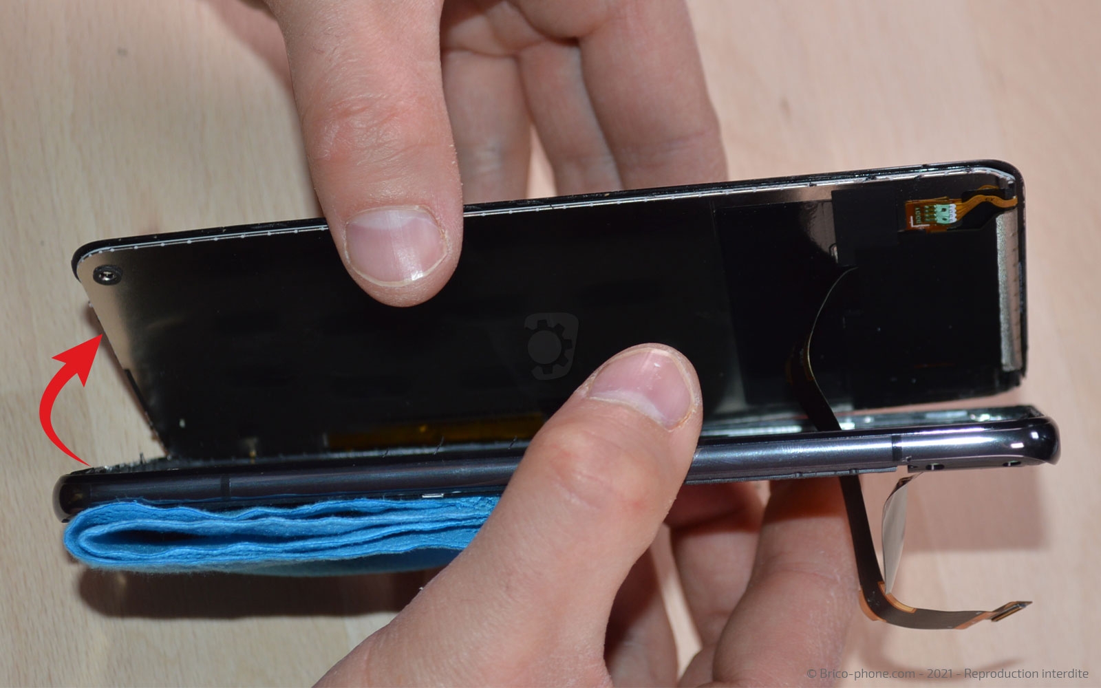 Changement de l'écran (vitre et LCD) sur Mi 10T photo 3