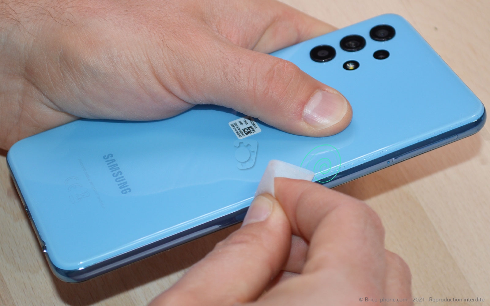 Changement de connecteur de charge sur Galaxy A32 5G photo 4