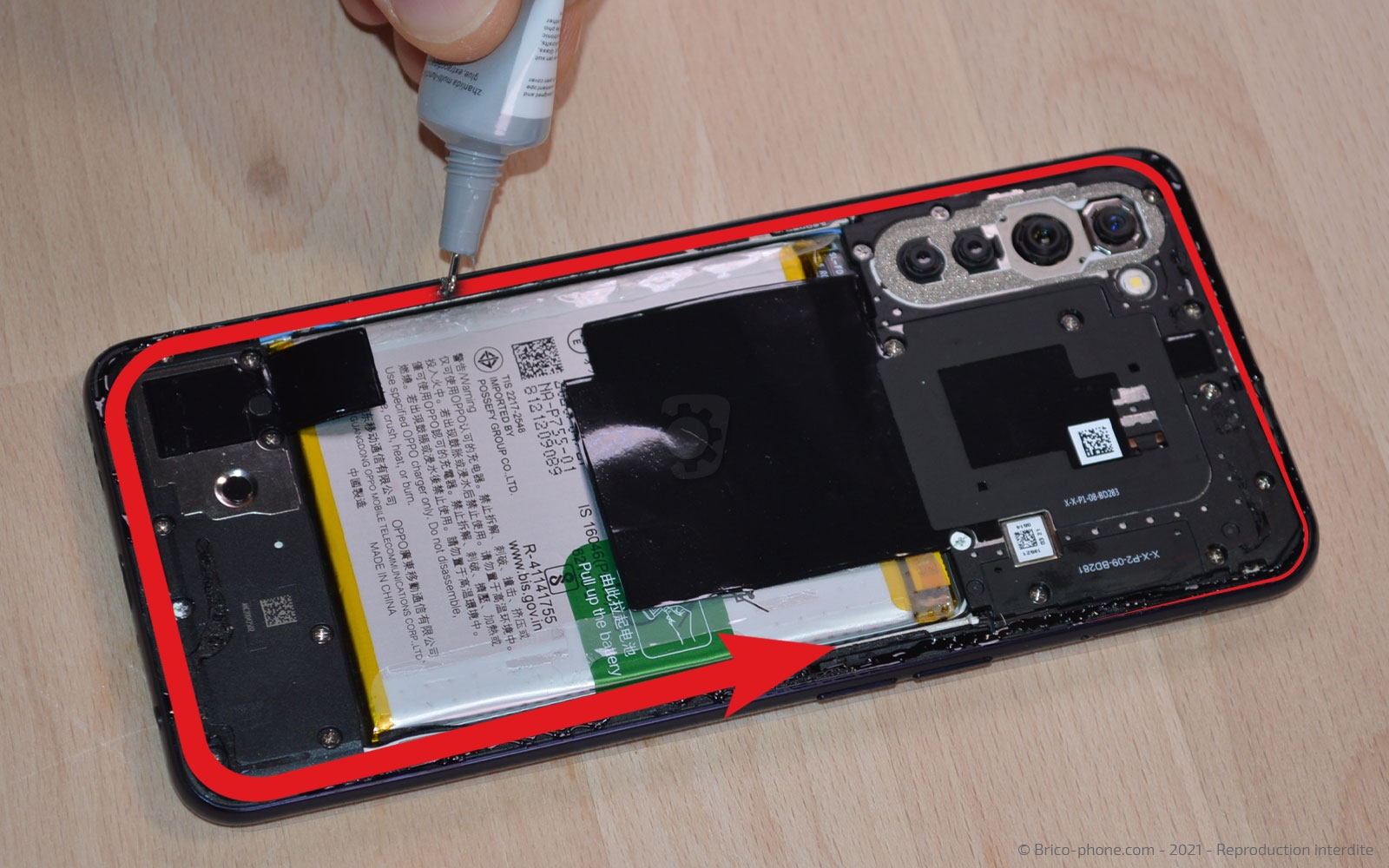 Changement de batterie sur Find X2 Lite photo 3