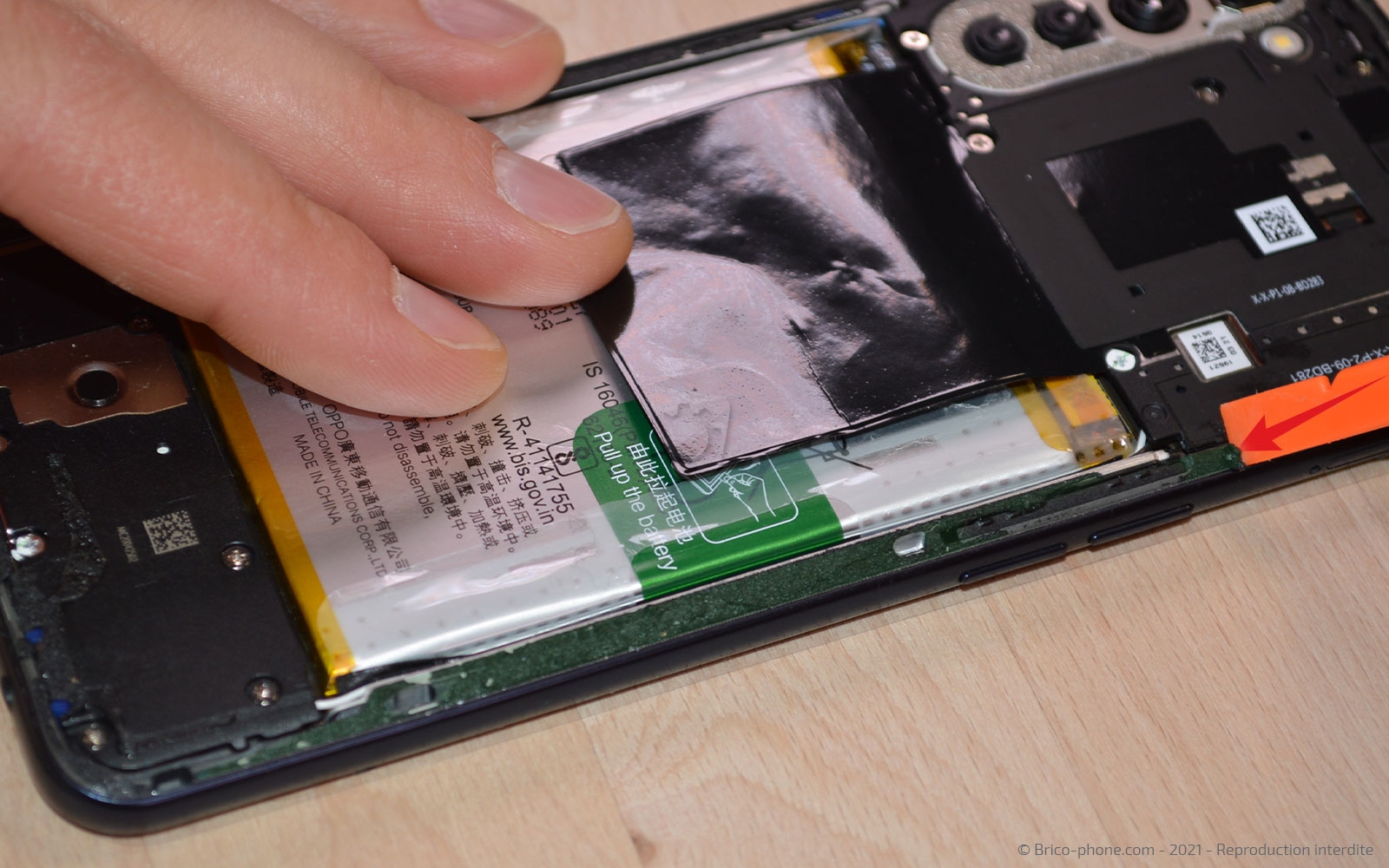 Changement de la vitre arrière  sur Find X2 Lite photo 1