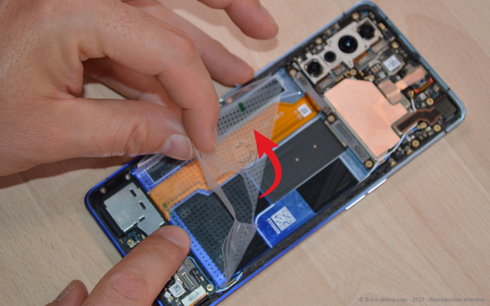 Changement de la batterie sur Find X2 Neo photo 1