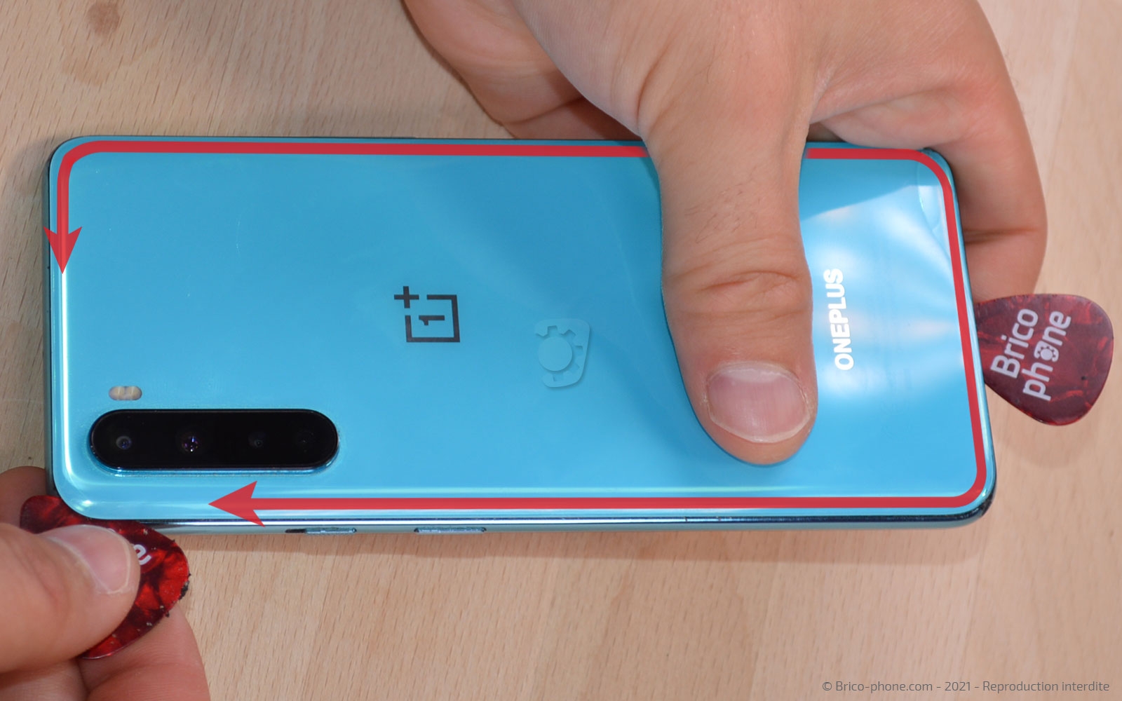 Changement de la batterie sur OnePlus Nord photo 2