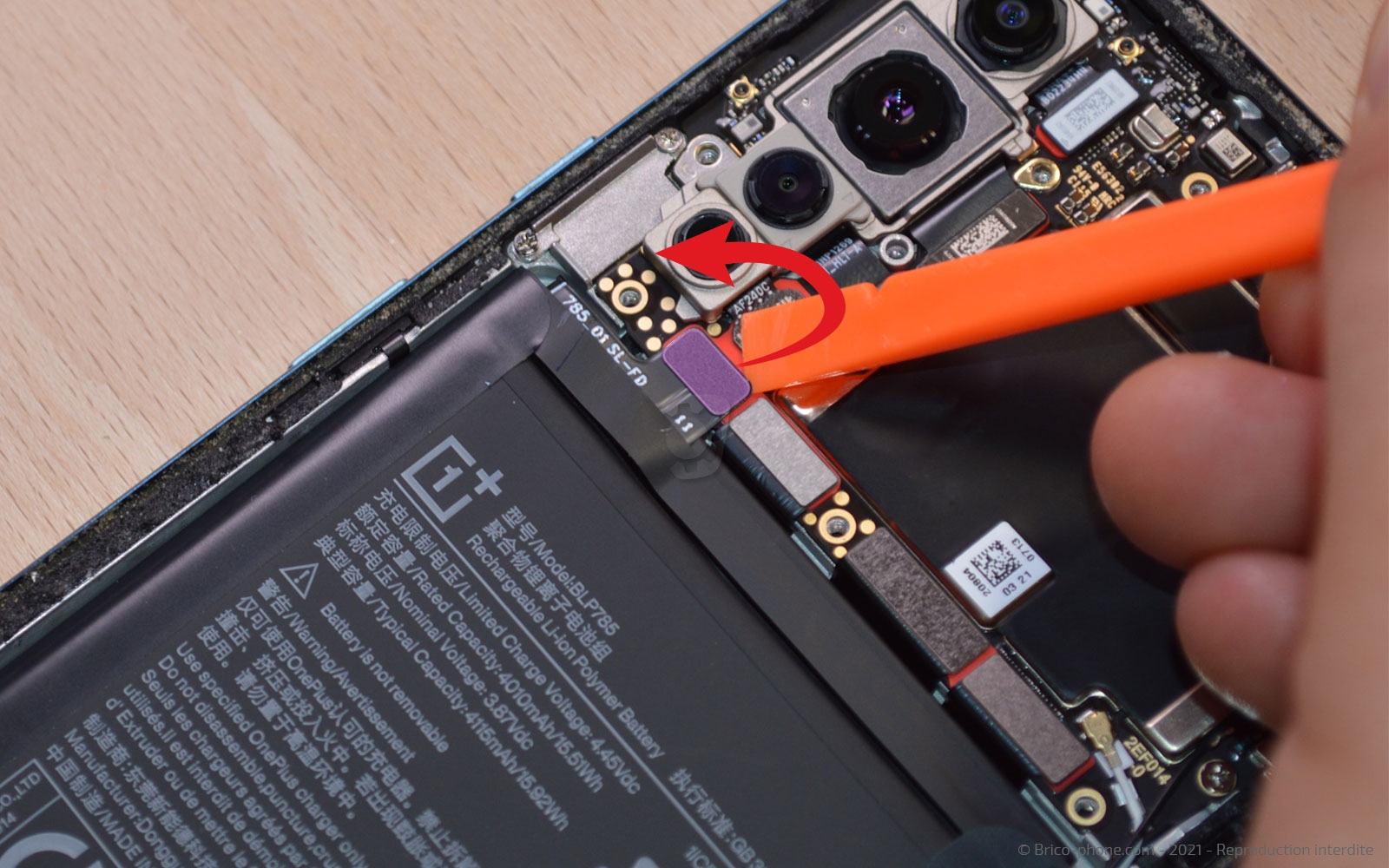 Changement de la batterie sur OnePlus Nord photo 1