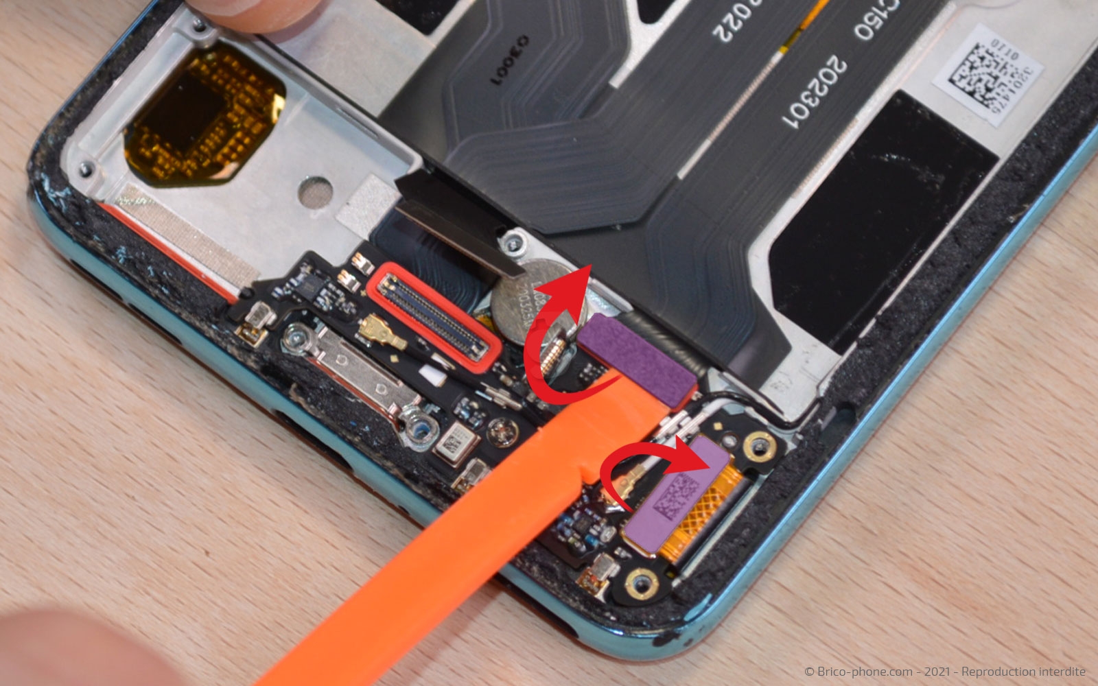 Changement du bloc écran sur OnePlus Nord photo 3