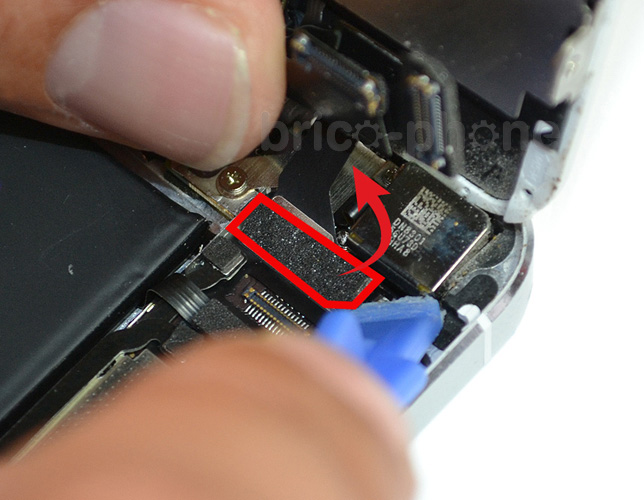 Changement d'écran (vitre+LCD) sans éléments prémontés sur iPhone 5 photo 1