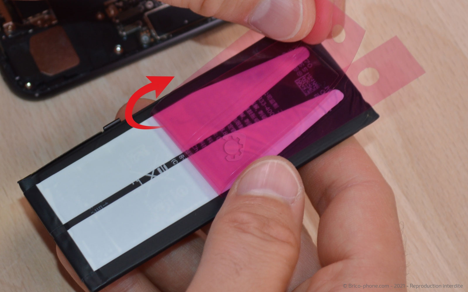 Changement de la coque arrière sur iPhone 7 photo 4