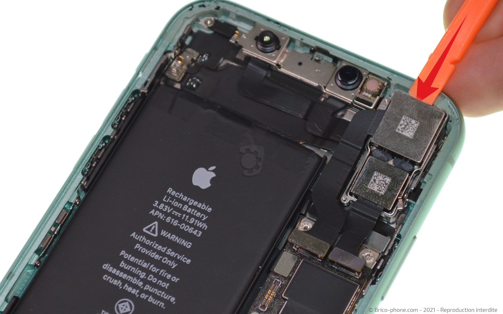 Changement de la coque arrière sur iPhone 11 photo 2