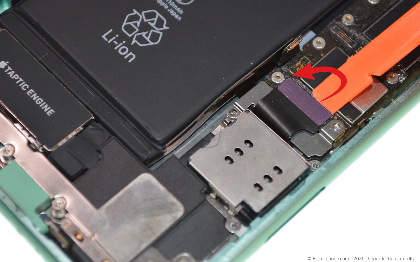 Changement de la coque arrière sur iPhone 11 photo 1