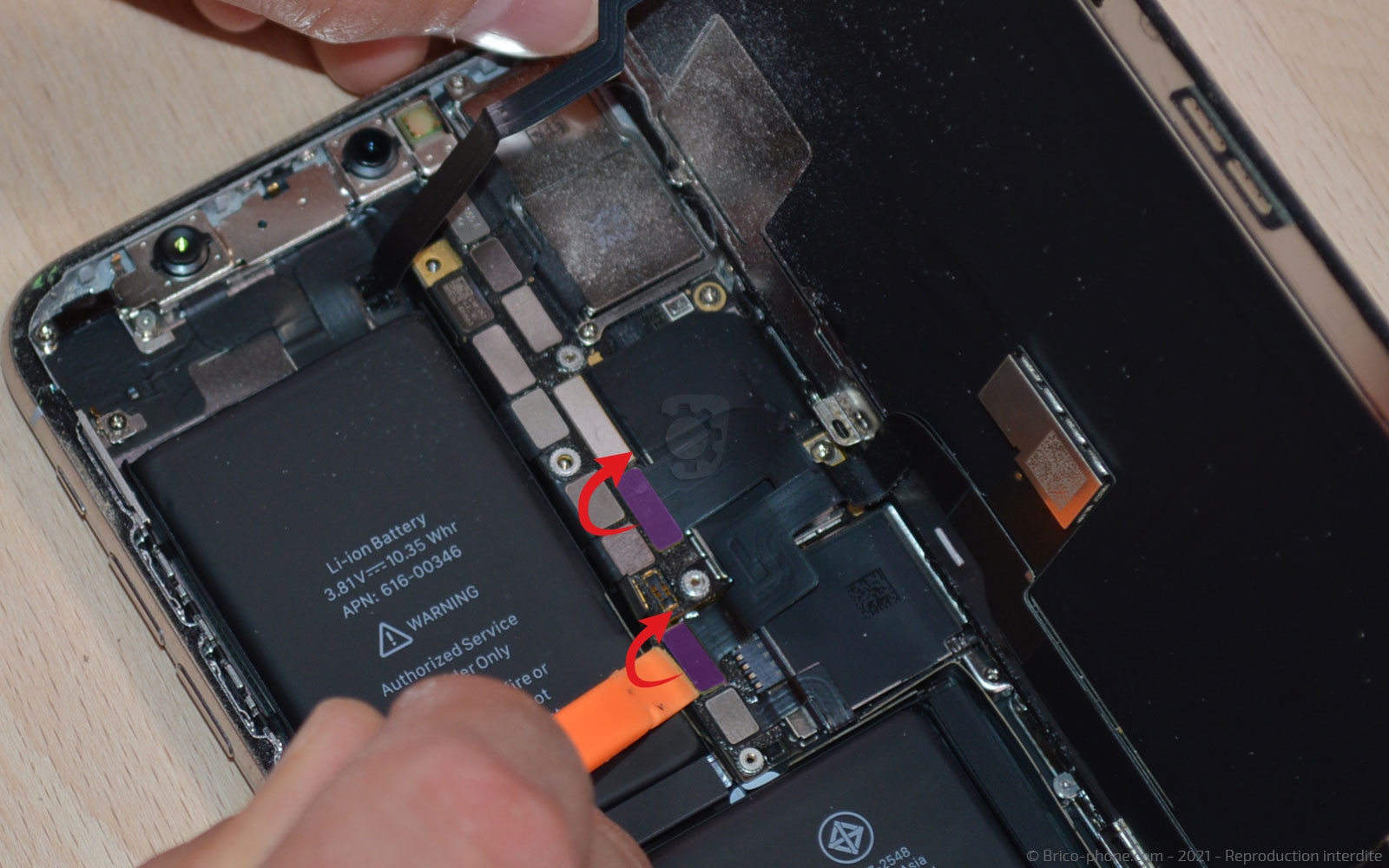 Changement de la coque arrière complète sur iPhone X photo 1