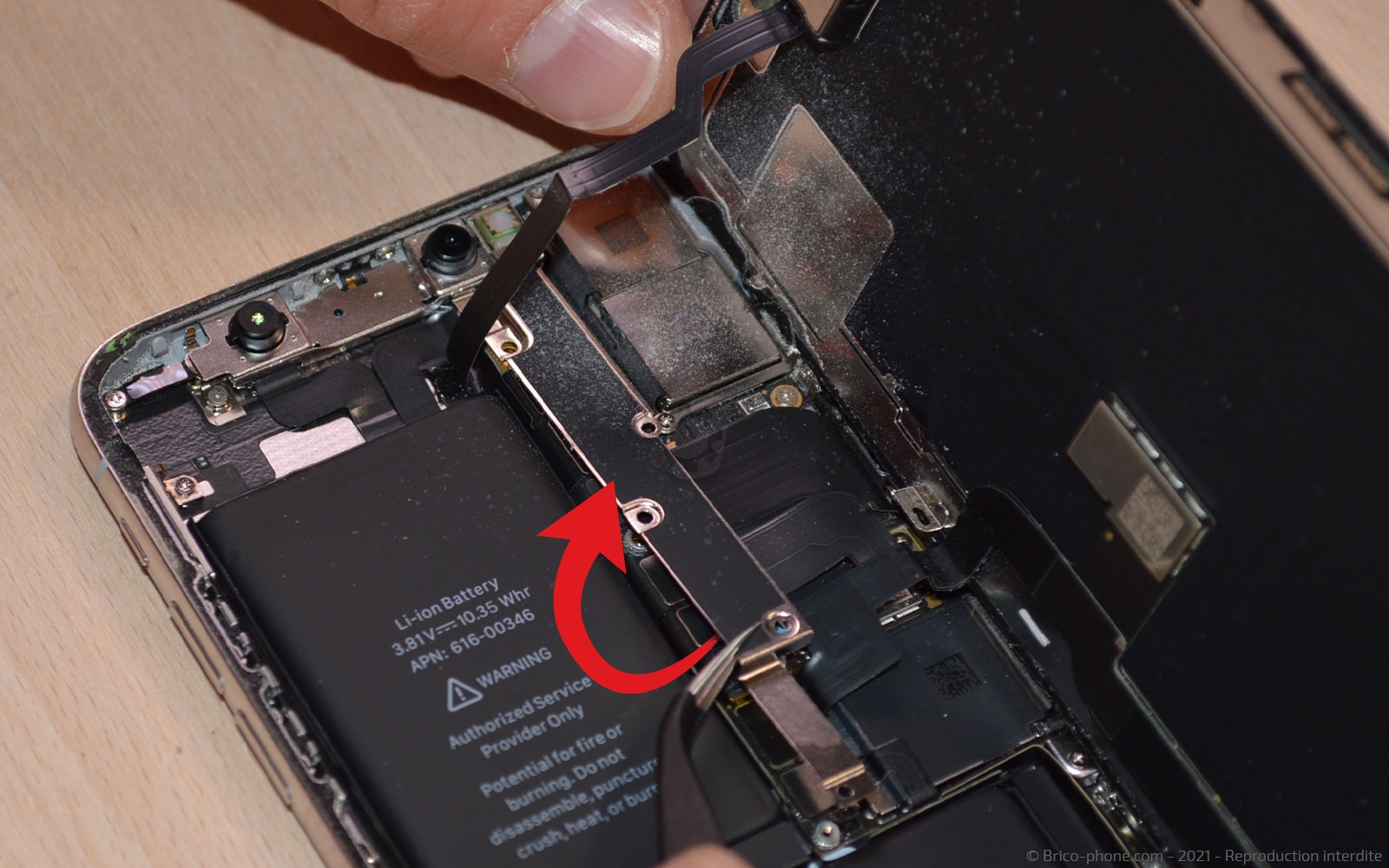 Changement de la coque arrière complète sur iPhone X photo 2