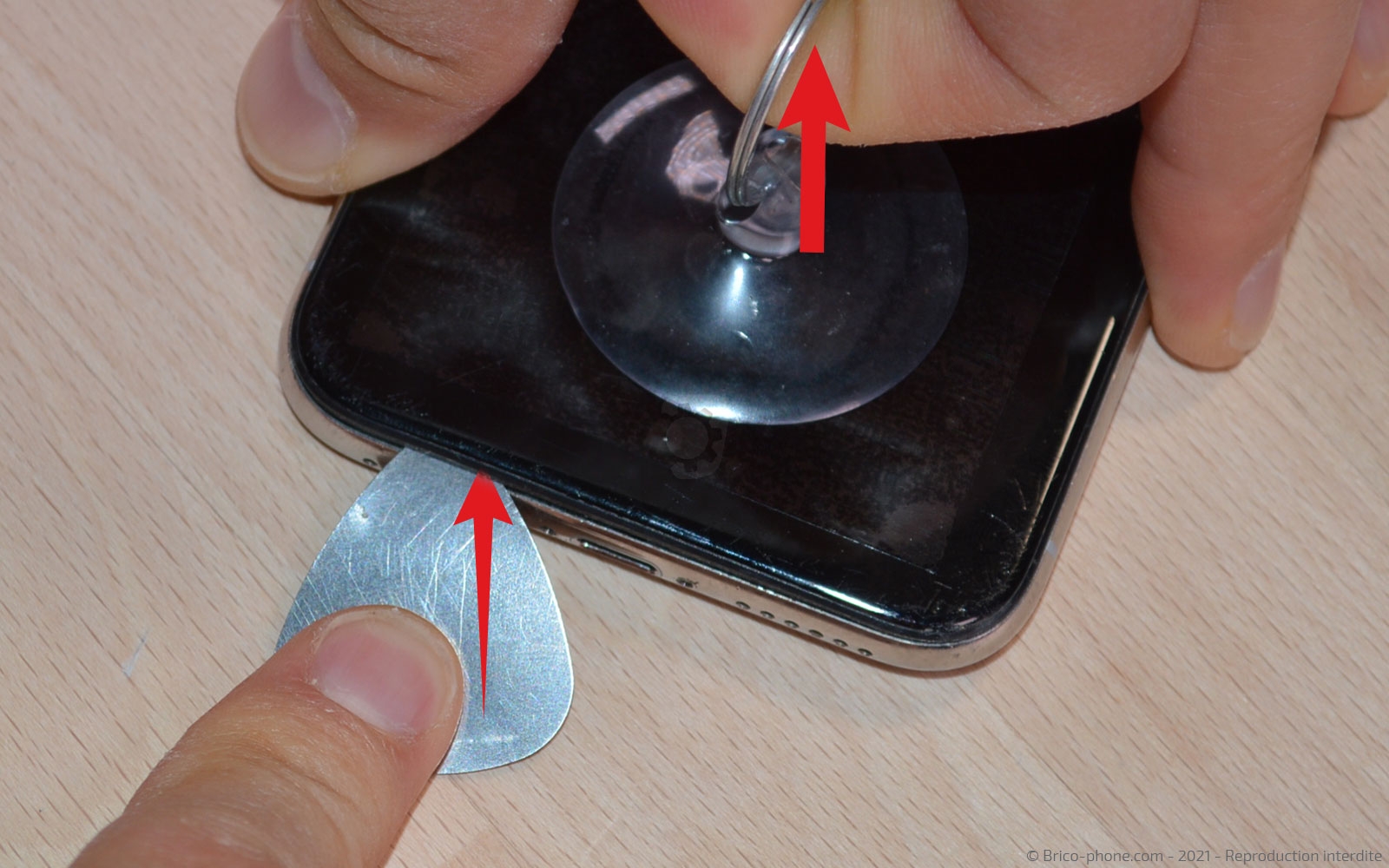 Changement de la coque arrière complète sur iPhone X photo 1