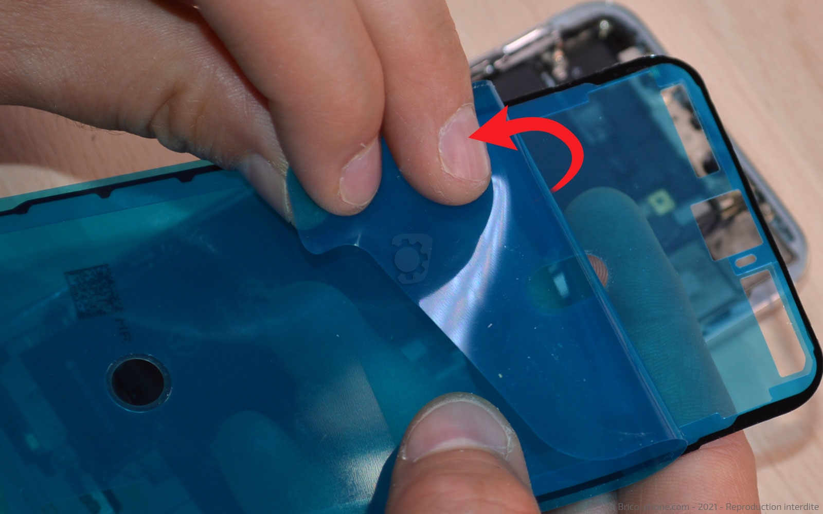 Changement de la coque arrière complète sur iPhone X photo 1