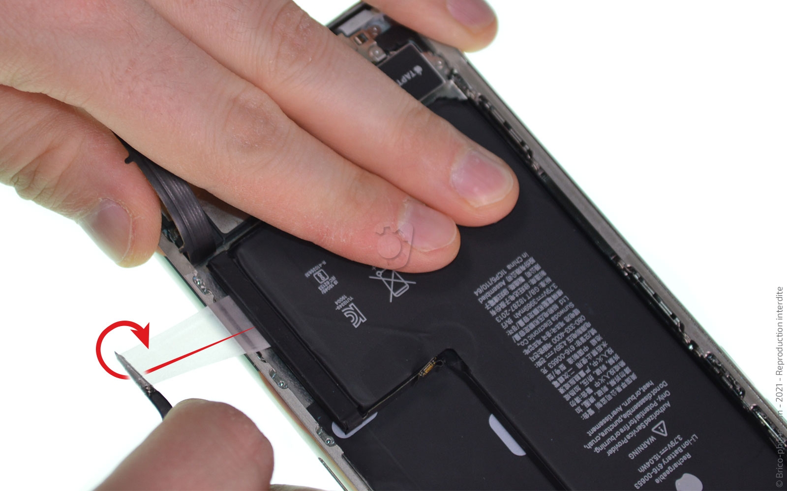 Changement de la coque arrière complète sur iPhone 11 Pro Max photo 2