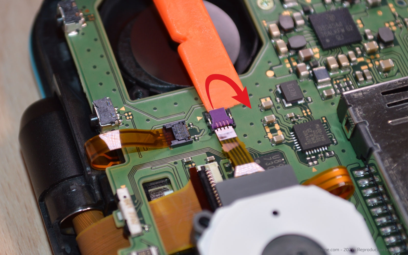 Démontage complet sur New 2DS XL photo 3